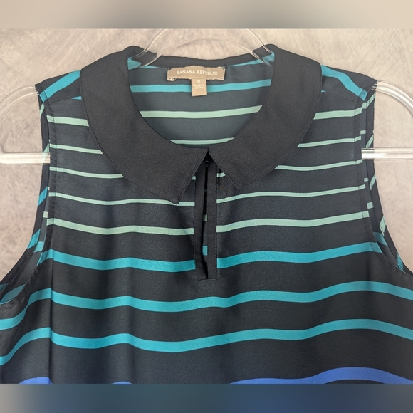 Banana Republic Small Sheer Omni Sleeveless Blouse With Collar & Keyhole Neckl. - Picture 3 of 9